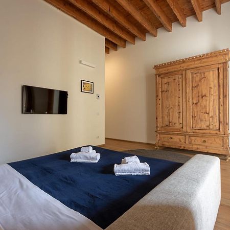 Ognissanti Suite-Hosted By Sweetstay Firenze Eksteriør bilde
